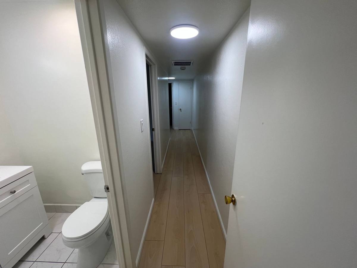 Apartment for rent at 2110-2112 Town & Country Lane, Santa Clara, CA 95050