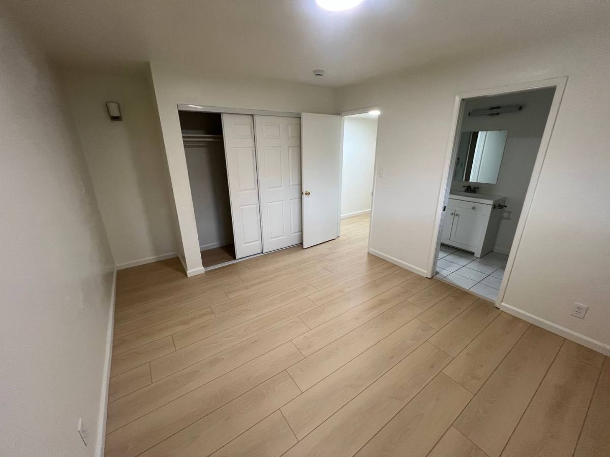 Apartment for rent at 2110-2112 Town & Country Lane, Santa Clara, CA 95050