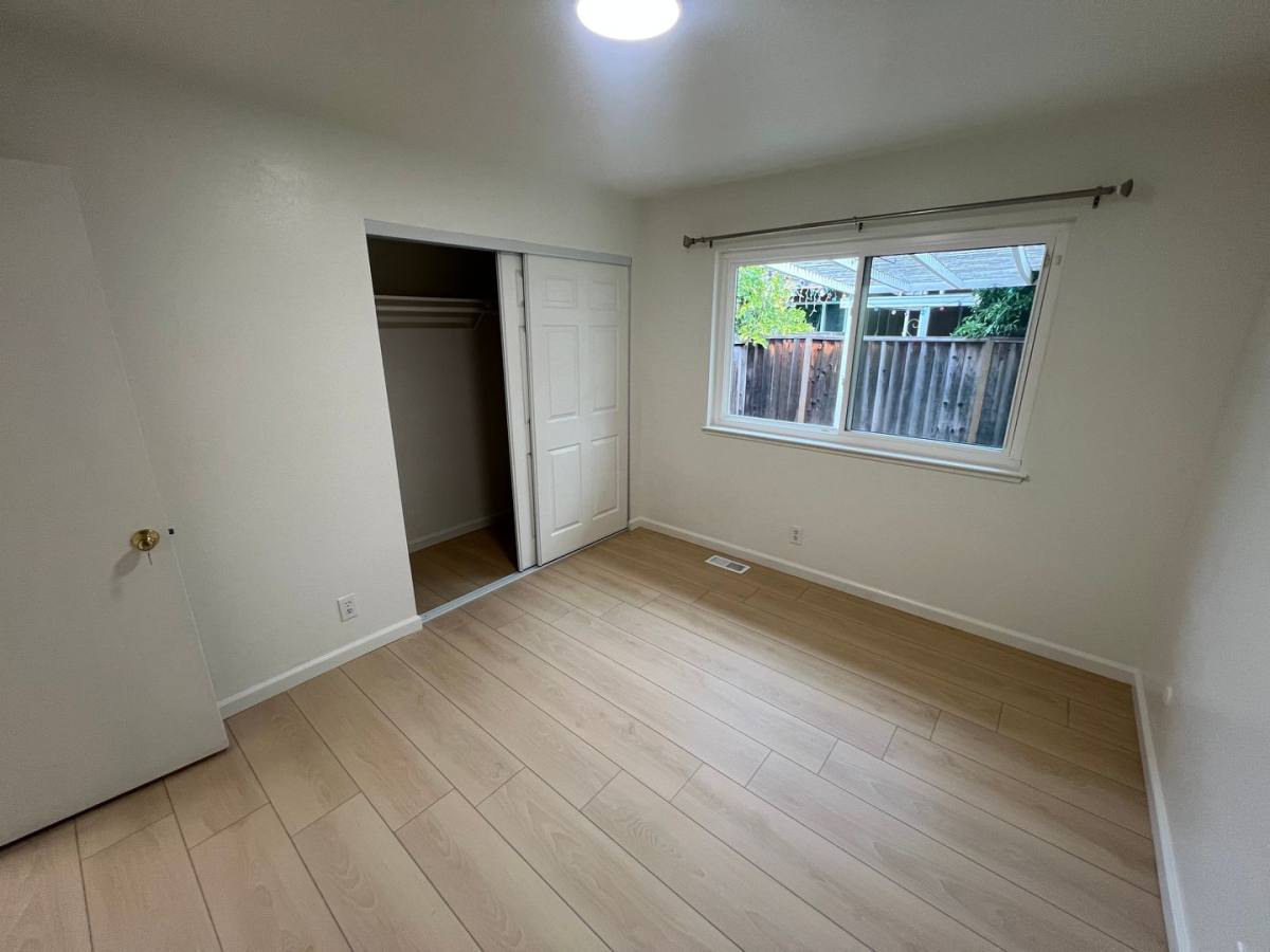 Apartment for rent at 2110-2112 Town & Country Lane, Santa Clara, CA 95050