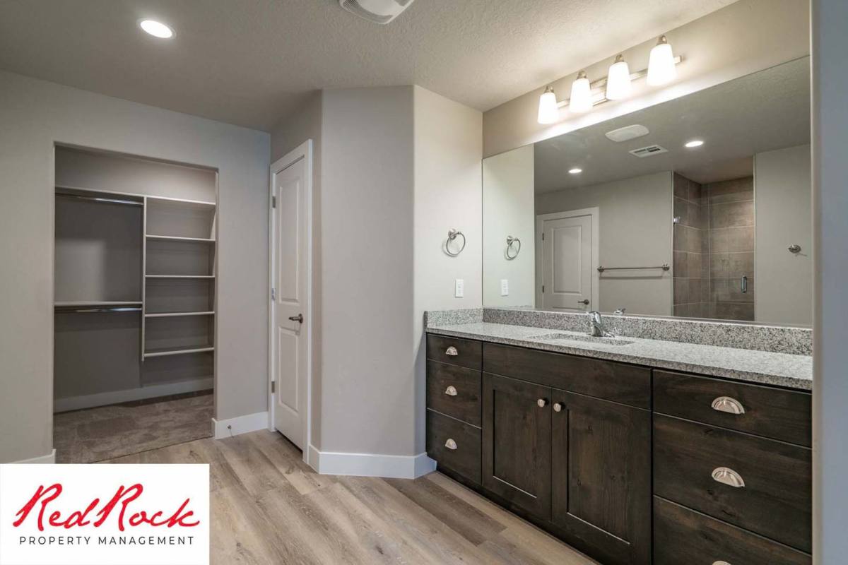 494 N 530 W, Hurricane, UT 84737 - Townhouse for Rent - Image 4