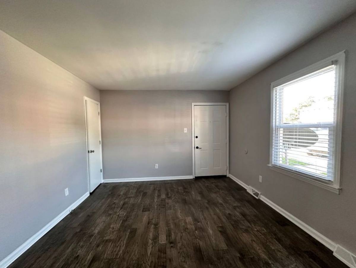 Apartment for rent at 147 Dan Dr, Versailles, KY 40383