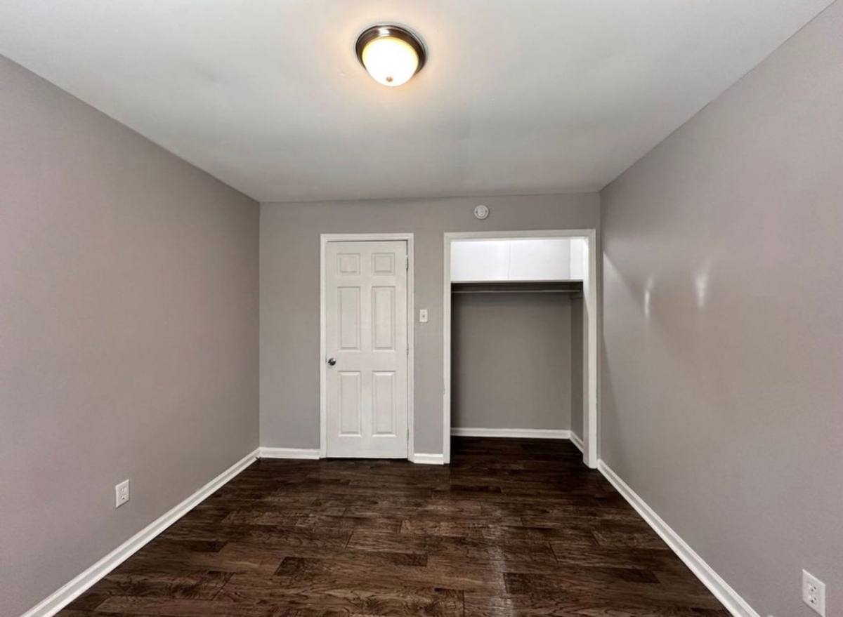 Apartment for rent at 147 Dan Dr, Versailles, KY 40383