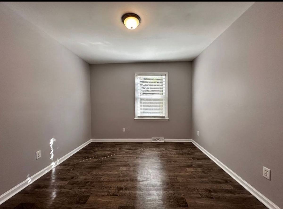 Apartment for rent at 147 Dan Dr, Versailles, KY 40383