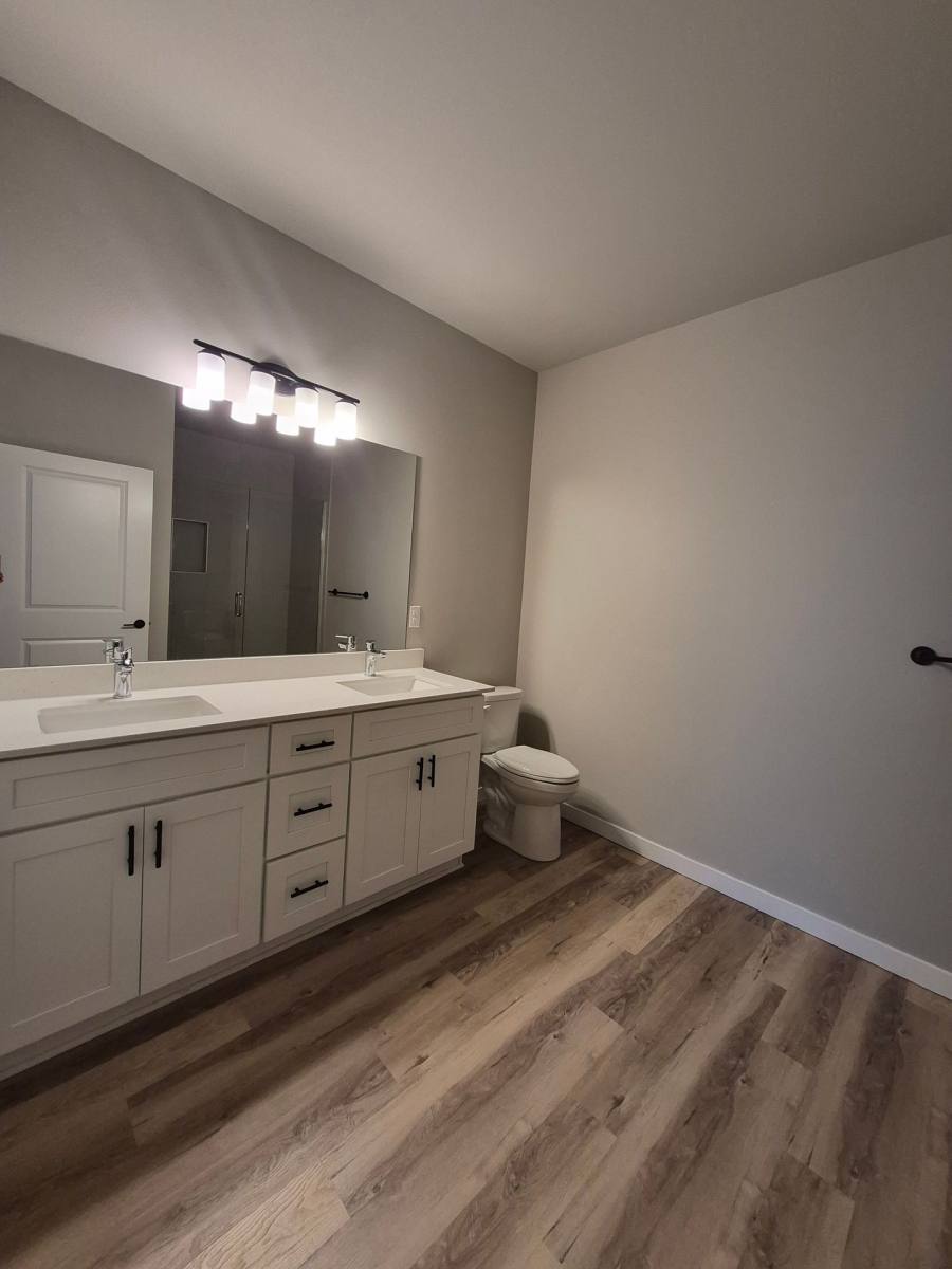 Copperberry Condominiums, 4002 10th St SE, Puyallup, WA 98374 - Apartment for Rent - Image 8
