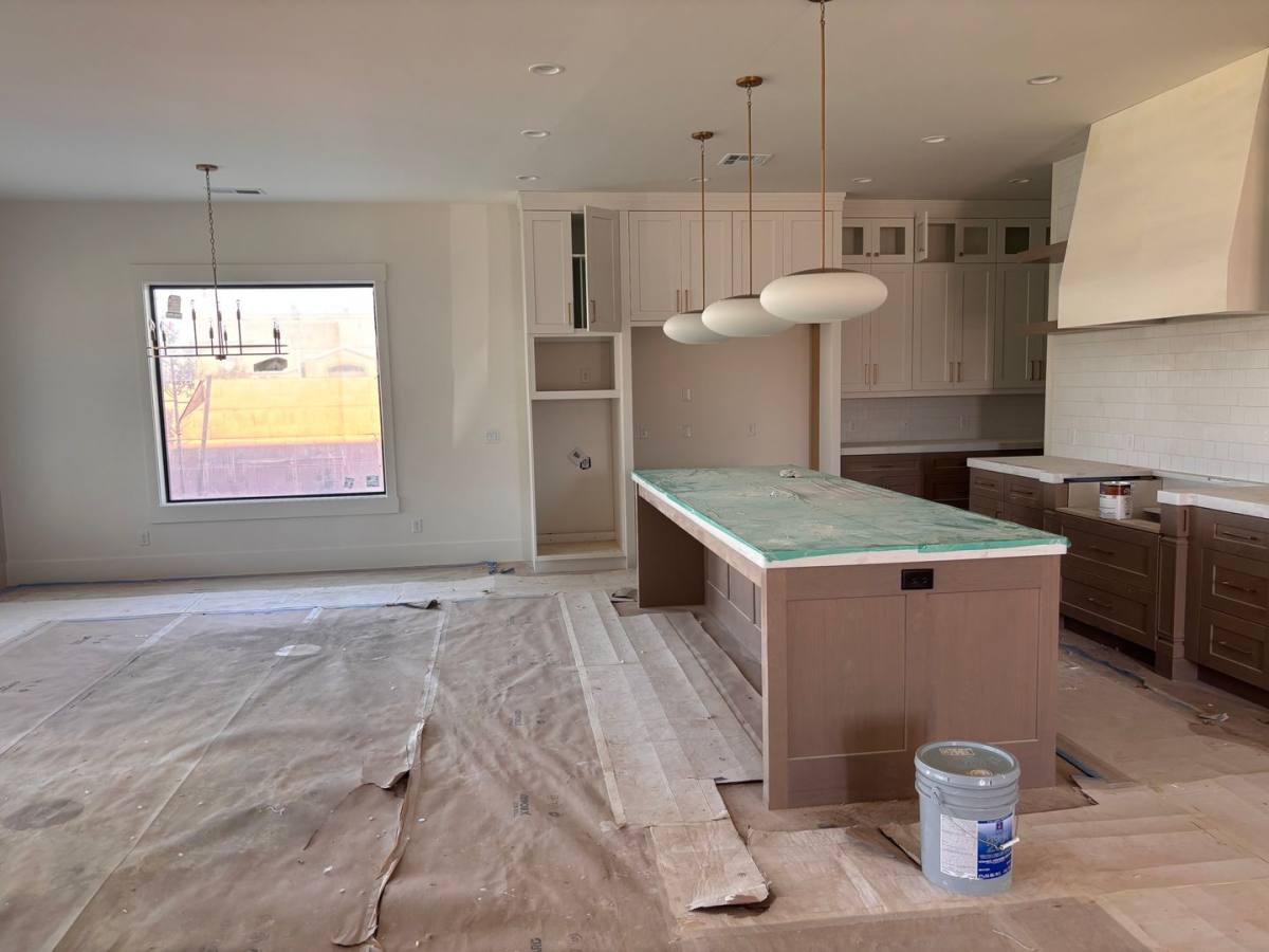 329 E Climber Wharf Lane, Washington, UT 84780 - House for Rent - Image 4