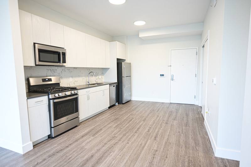 Apartment for rent at 475 William St #305, East Orange, NJ 07017