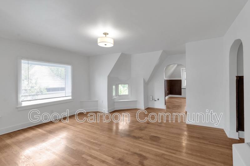 Apartment for rent at 211 Summer St, Buffalo, NY 14222