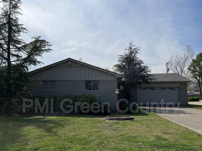 House for rent at 5428 E 25th Place, Tulsa, OK 74114