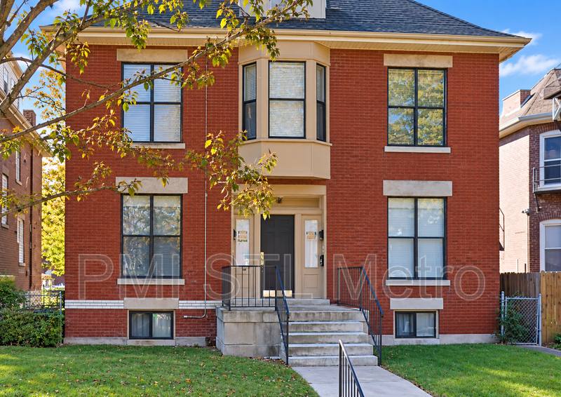 Apartment for rent at 5206 Vernon Ave #2W, St. Louis, MO 63113