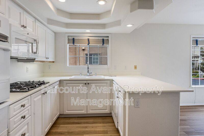 12507 El Camino Real #A, San Diego, CA 92130 - Townhouse for Rent - Image 7