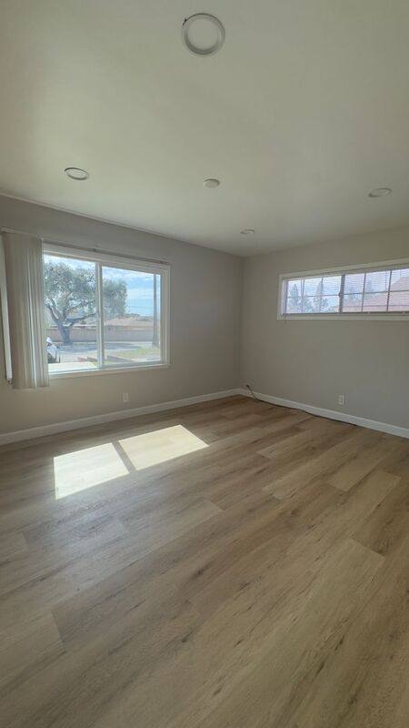 House for rent at 951 E Foothill Blvd, Glendora, CA 91741