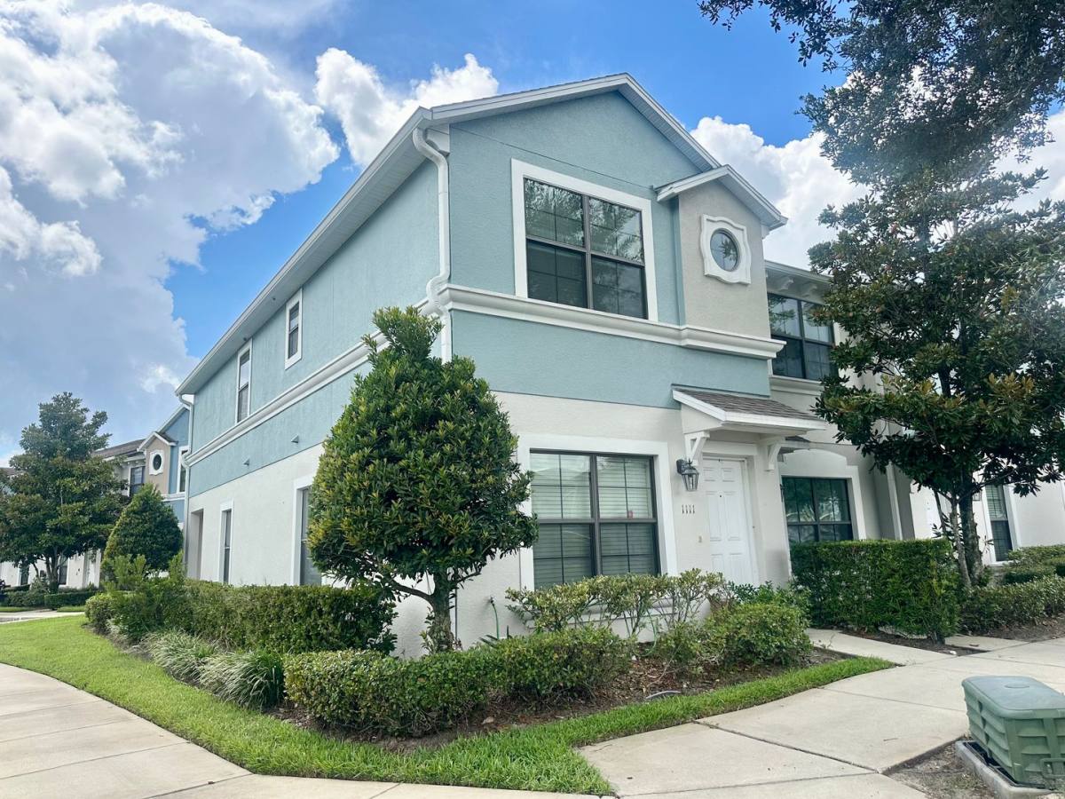 Townhouse for rent at 1121 Trillium Park Lane, Sanford, FL 32773
