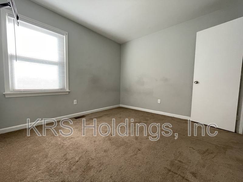 House for rent at 117 Beechwood Ave, Newport News, VA 23607