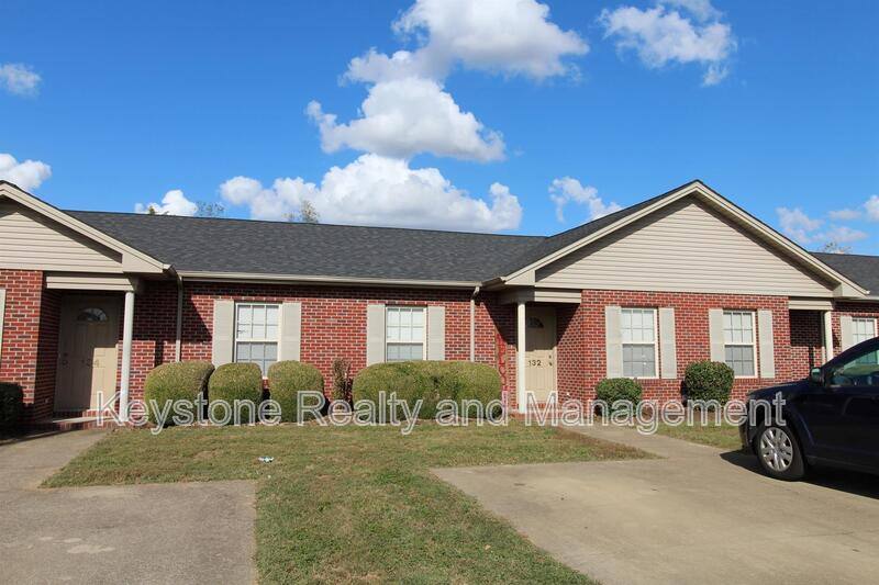 144 Bruceview Circle, Hopkinsville, KY 42240 - Apartment for Rent - Image 2