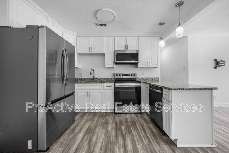 House for rent at 107 Beazley Dr, Portsmouth, VA 23701