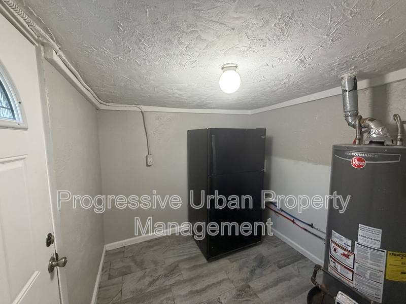 House for rent at 4655 Osborn Rd, Cleveland, OH 44128