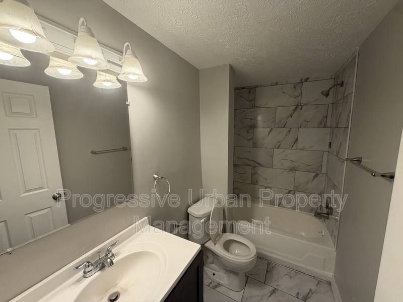House for rent at 4655 Osborn Rd, Cleveland, OH 44128