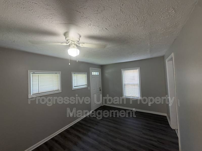 House for rent at 4655 Osborn Rd, Cleveland, OH 44128