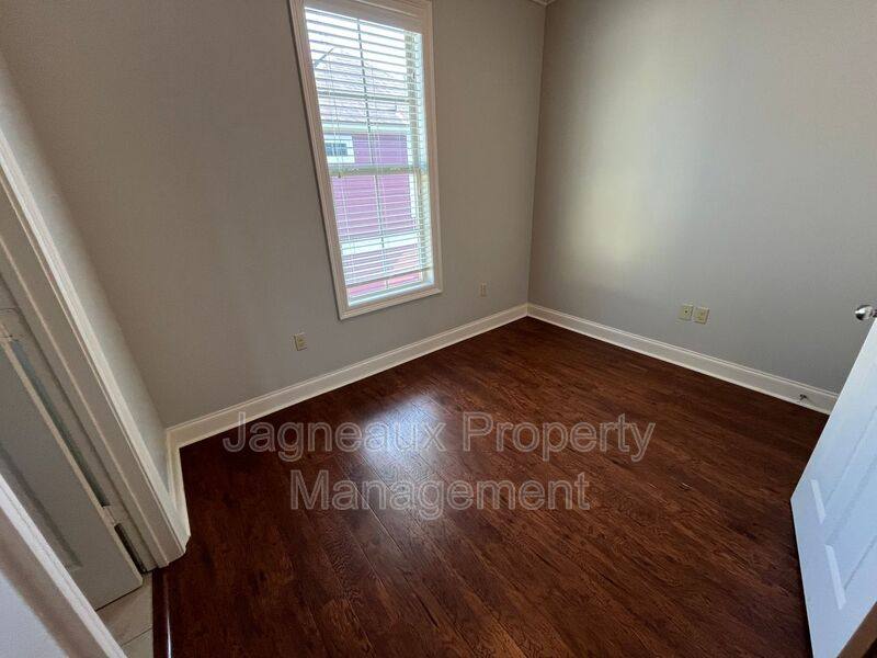 House for rent at 114 Hargrave Dr, Lafayette, LA 70508