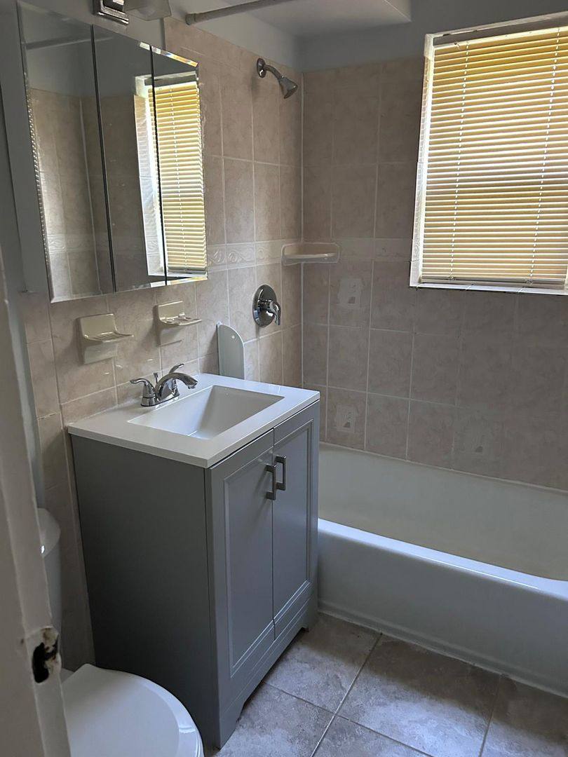 Apartment for rent at 316-324 Franklin Place, Plainfield, NJ 07060