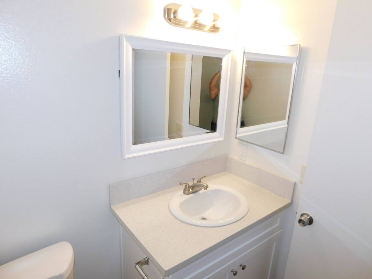 Apartment for rent at 3525-3529 W Park Balboa Ave, Orange, CA 92868