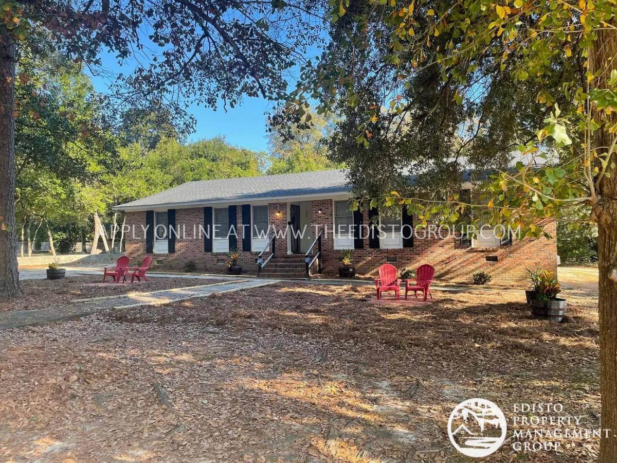 Apartment for rent at 450 - 452 Wannamaker St, Orangeburg, SC 29115