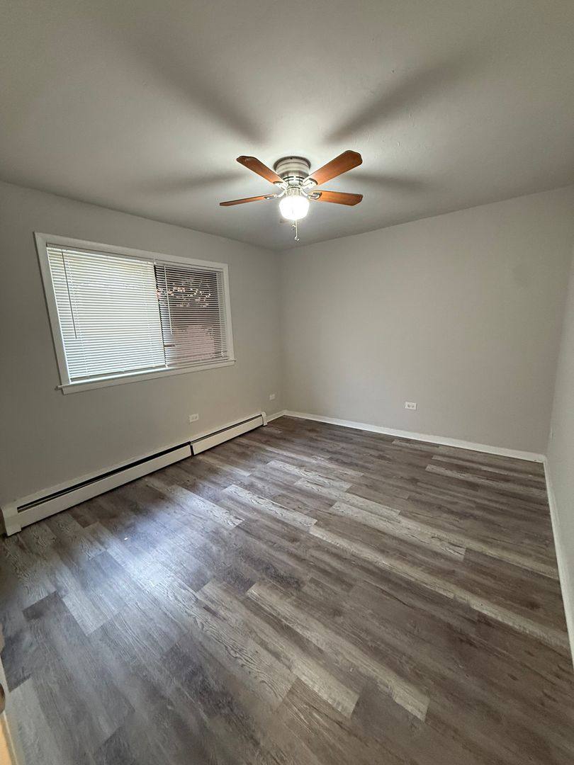 Apartment for rent at 6046 W Pershing Rd, Cicero, IL 60804