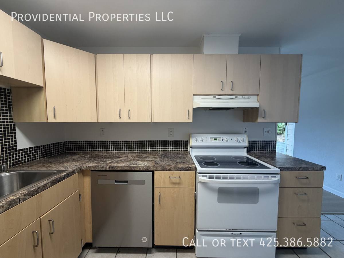 House for rent at 5207 221st St SW, Mountlake Terrace, WA 98043