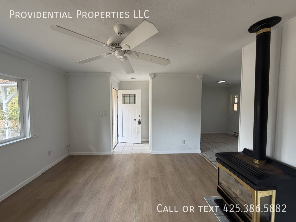 House for rent at 5207 221st St SW, Mountlake Terrace, WA 98043