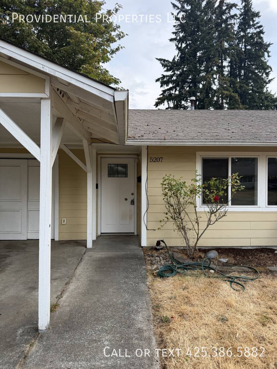 House for rent at 5207 221st St SW, Mountlake Terrace, WA 98043