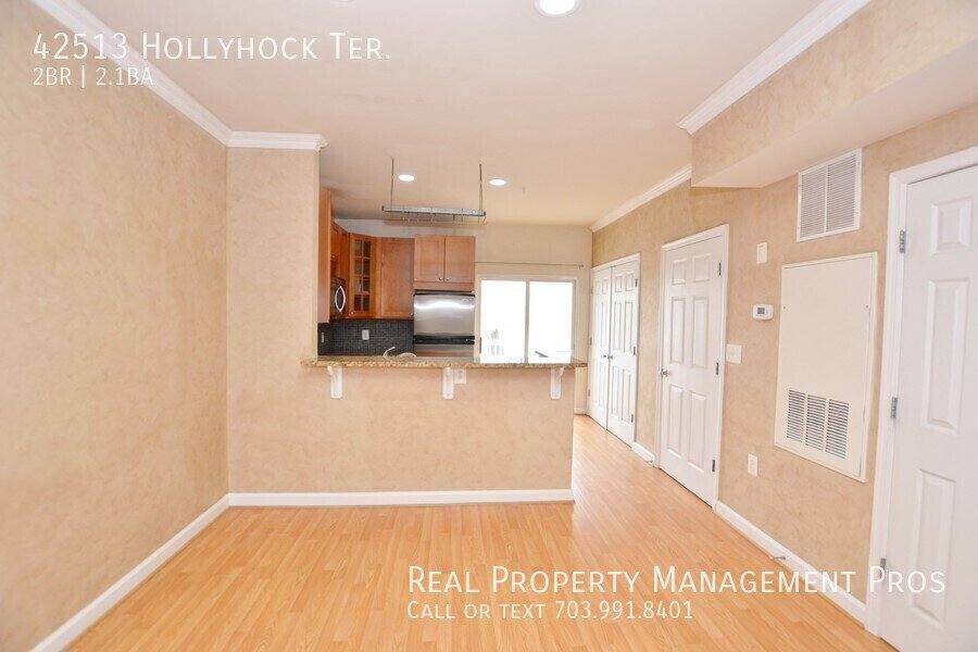 Townhouse for rent at 42513 Hollyhock Terrace, Ashburn, VA 20148