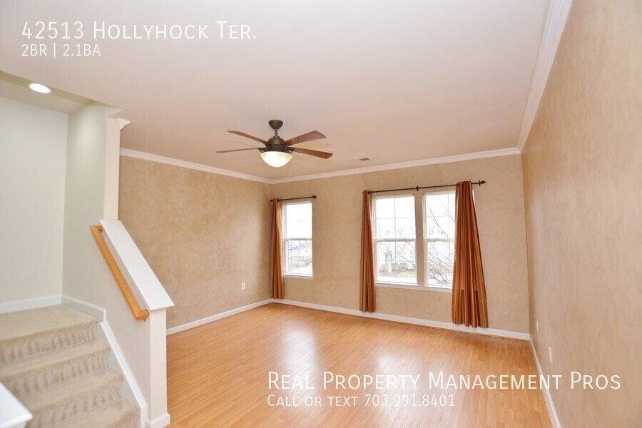 Townhouse for rent at 42513 Hollyhock Terrace, Ashburn, VA 20148