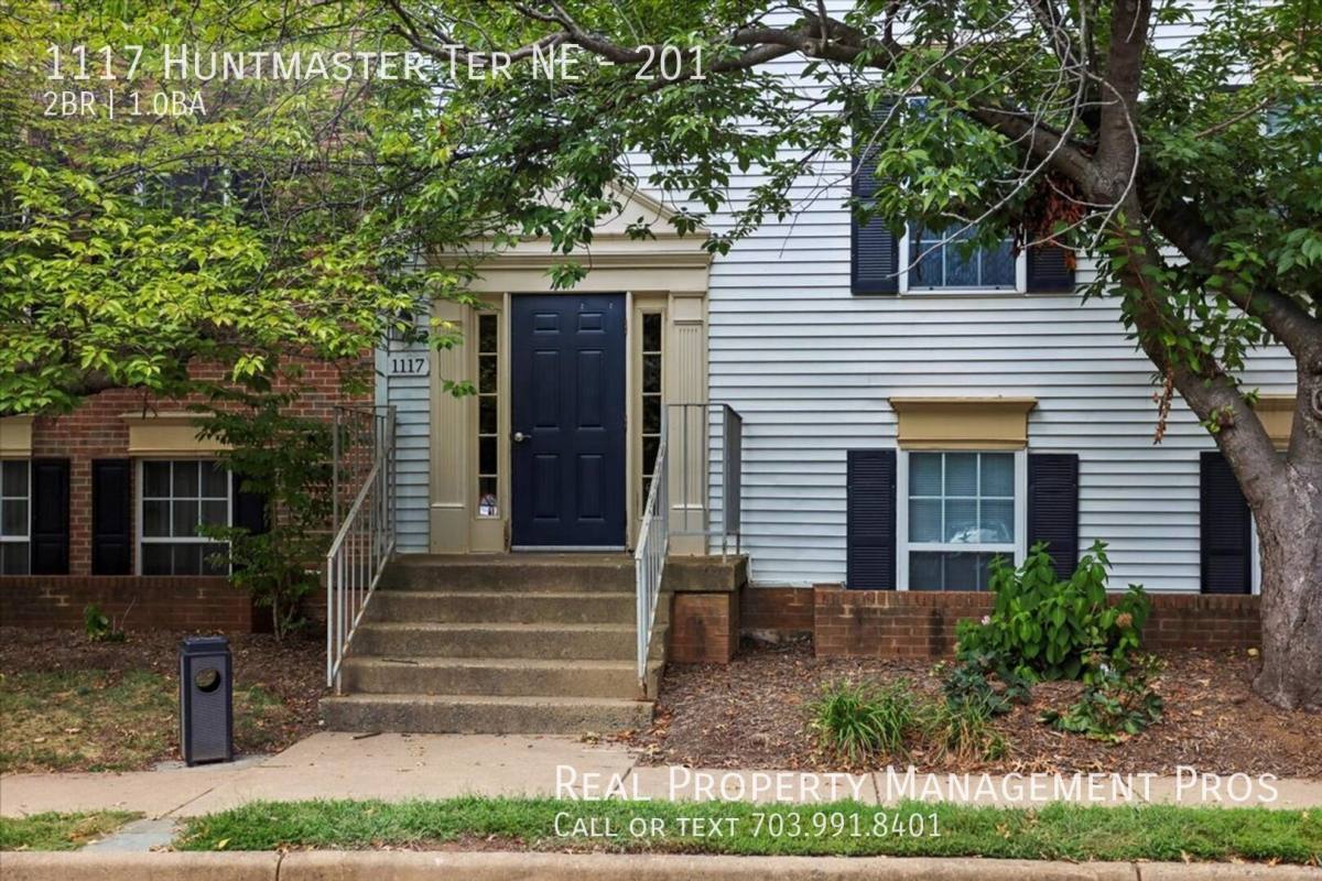 Condo for rent at 1117 Huntmaster Terrace NE #201, Leesburg, VA 20176