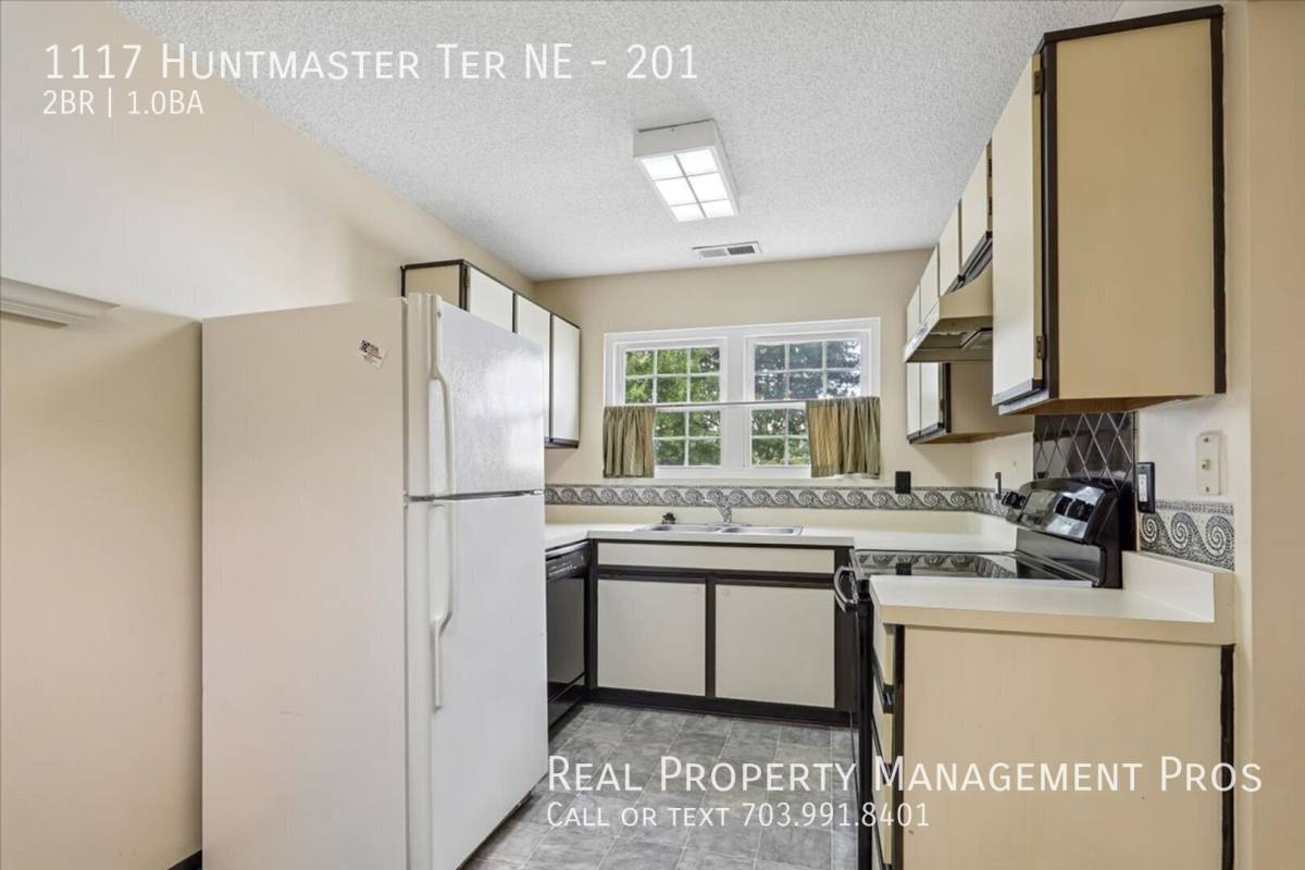 Condo for rent at 1117 Huntmaster Terrace NE #201, Leesburg, VA 20176