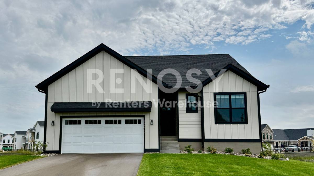 House for rent at 16050 Kenyon Court, Lakeville, MN 55044