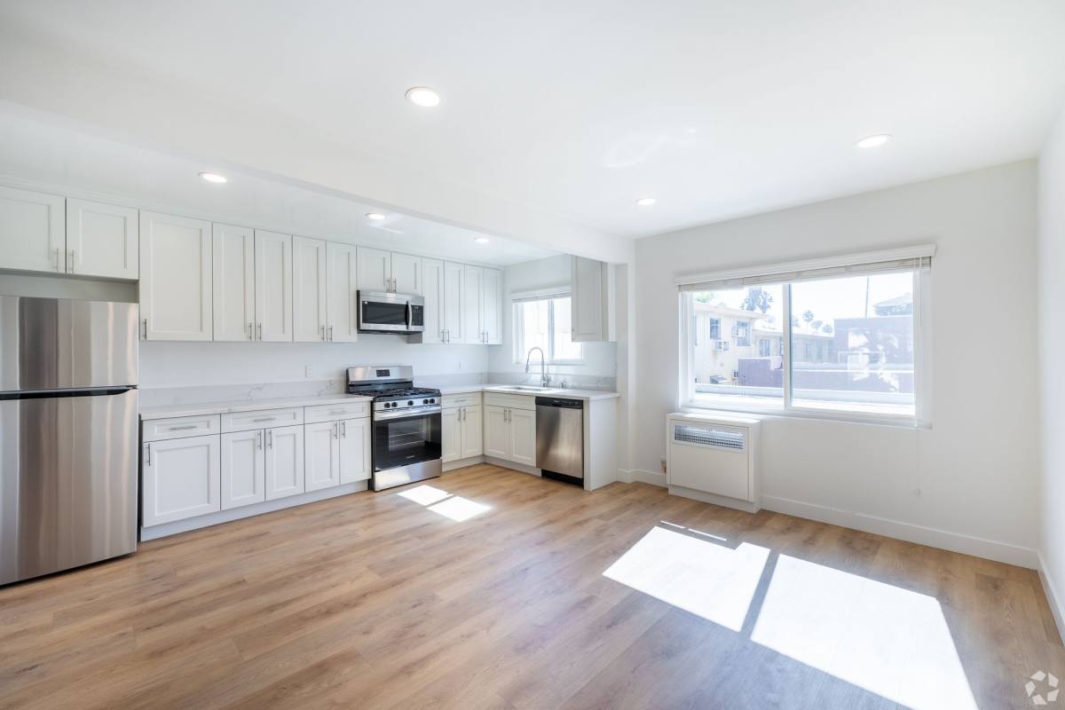 1625-1627 N Laurel Ave, Los Angeles, CA 90046 - Apartment for Rent - Image 5
