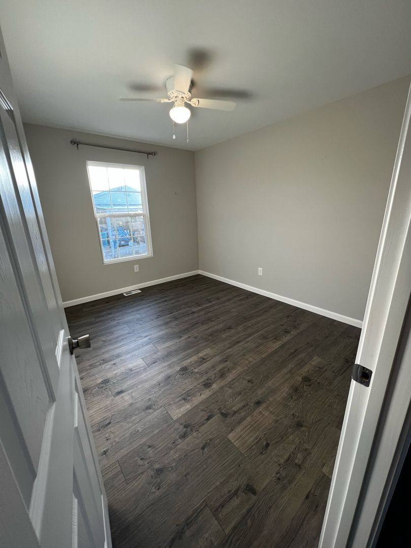 Townhouse for rent at 106 Springfield Heights Dr, Union, MO 63084