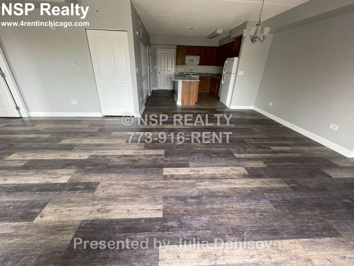 Condo for rent at 3420 Old Arlingon Heights #203, Arlington Heights, IL 60004