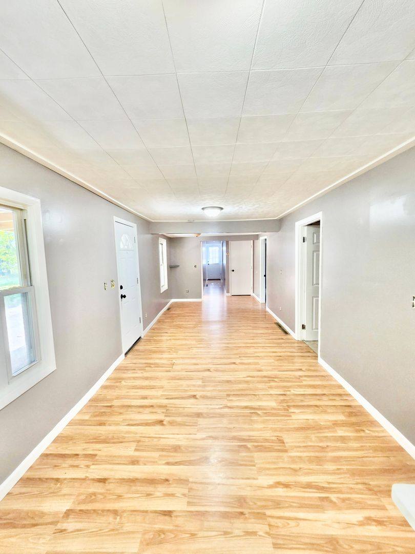 House for rent at 204 S Pierce Rd, East Greenwich, RI 02818
