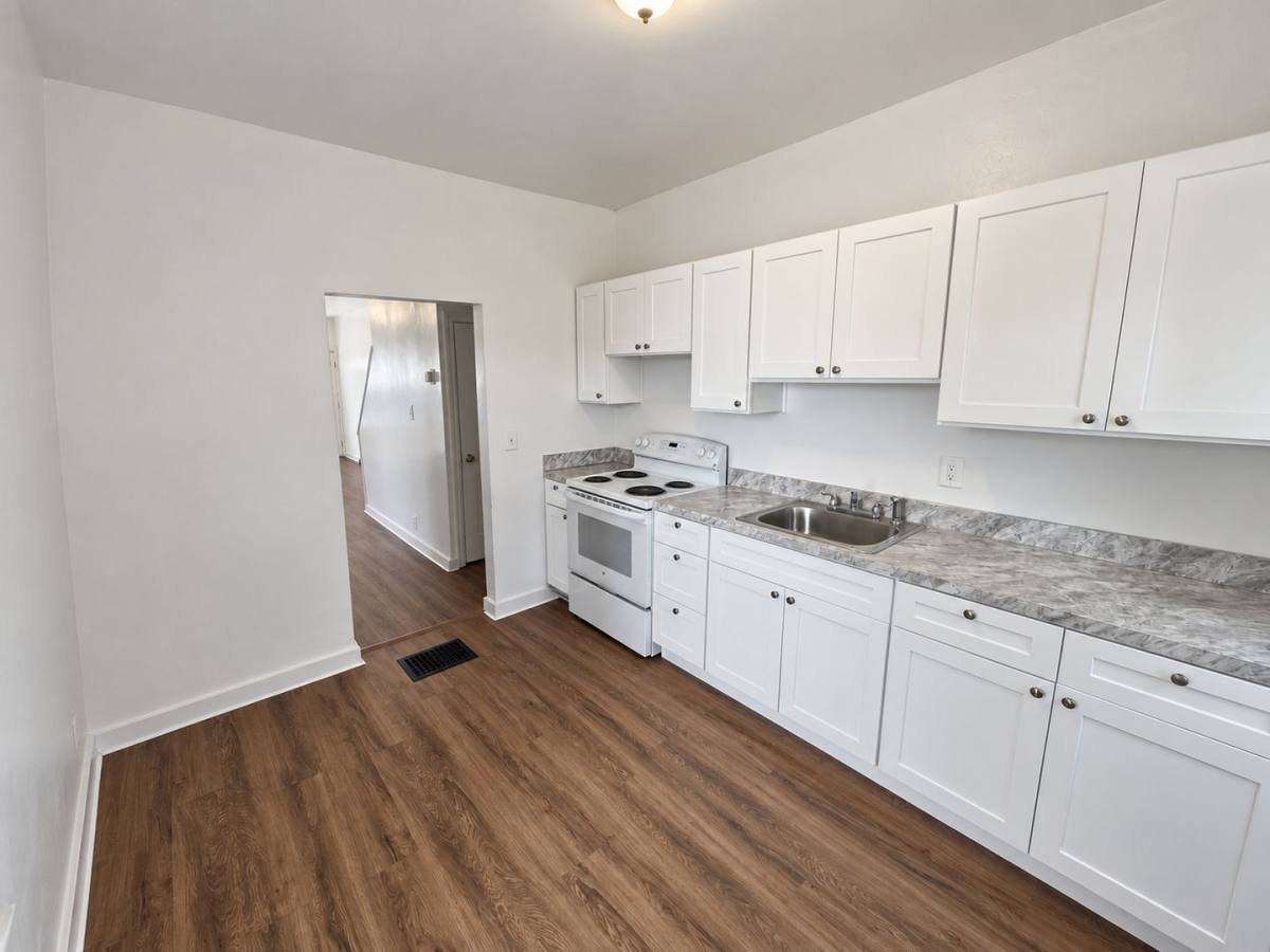 Townhouse for rent at 803 Anchorage St, Wilmington, DE 19805
