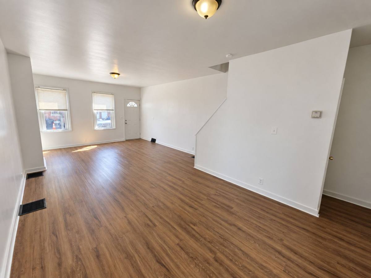Townhouse for rent at 803 Anchorage St, Wilmington, DE 19805