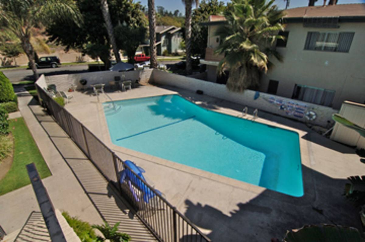 Apartment for rent at 124 Wunion Ave, Fullerton, CA 92832