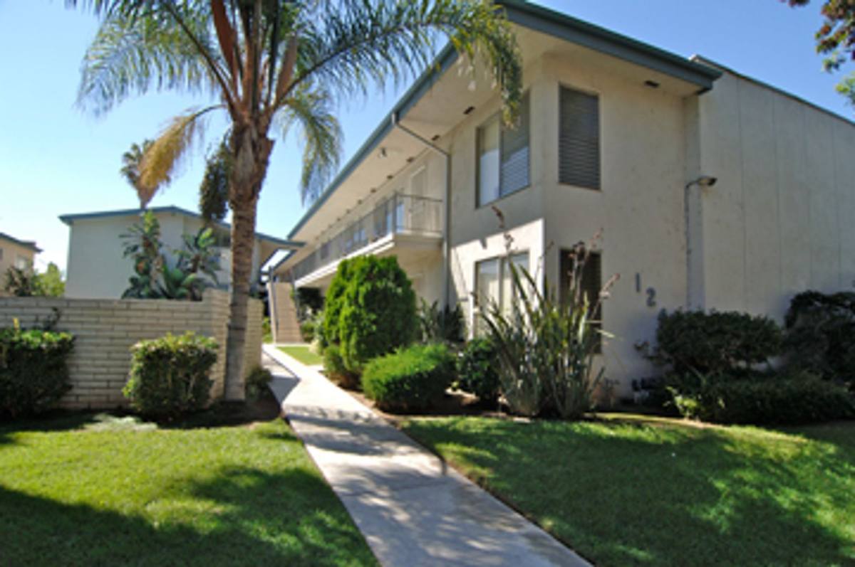 Apartment for rent at 124 Wunion Ave, Fullerton, CA 92832