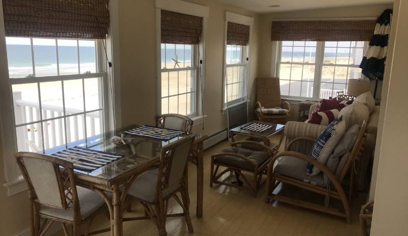 Apartment for rent at 11 Bradford Ave #UPSTAIRS, Hampton, NH 03842