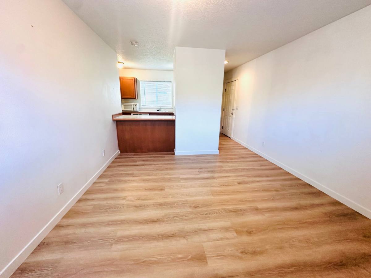 Apartment for rent at 282 NE 4th St, Gresham, OR 97030