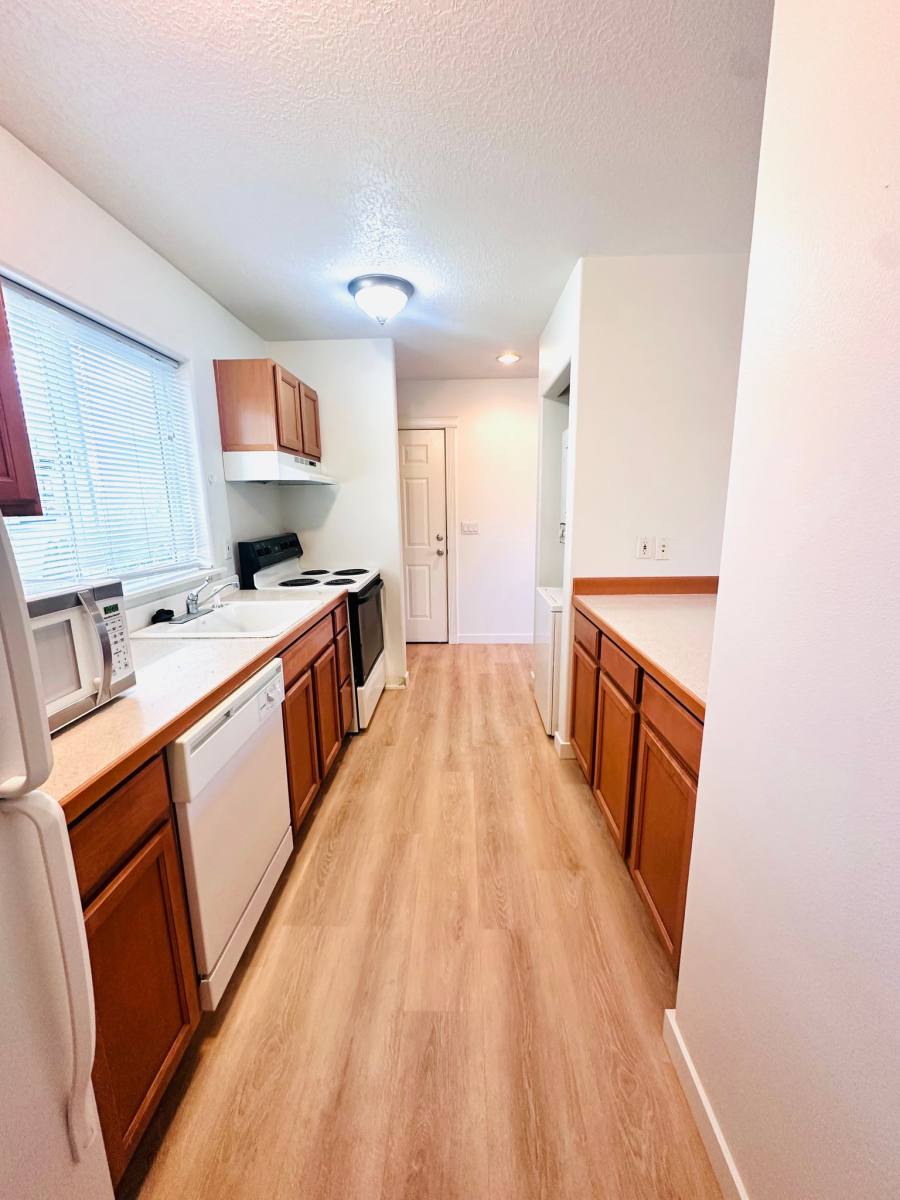 Apartment for rent at 282 NE 4th St, Gresham, OR 97030