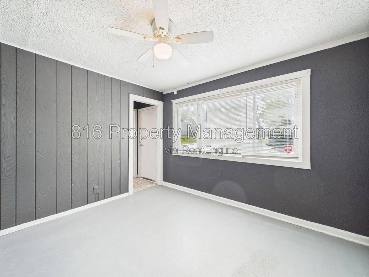 House for rent at 3354 Jackson Ave, Kansas City, MO 64128