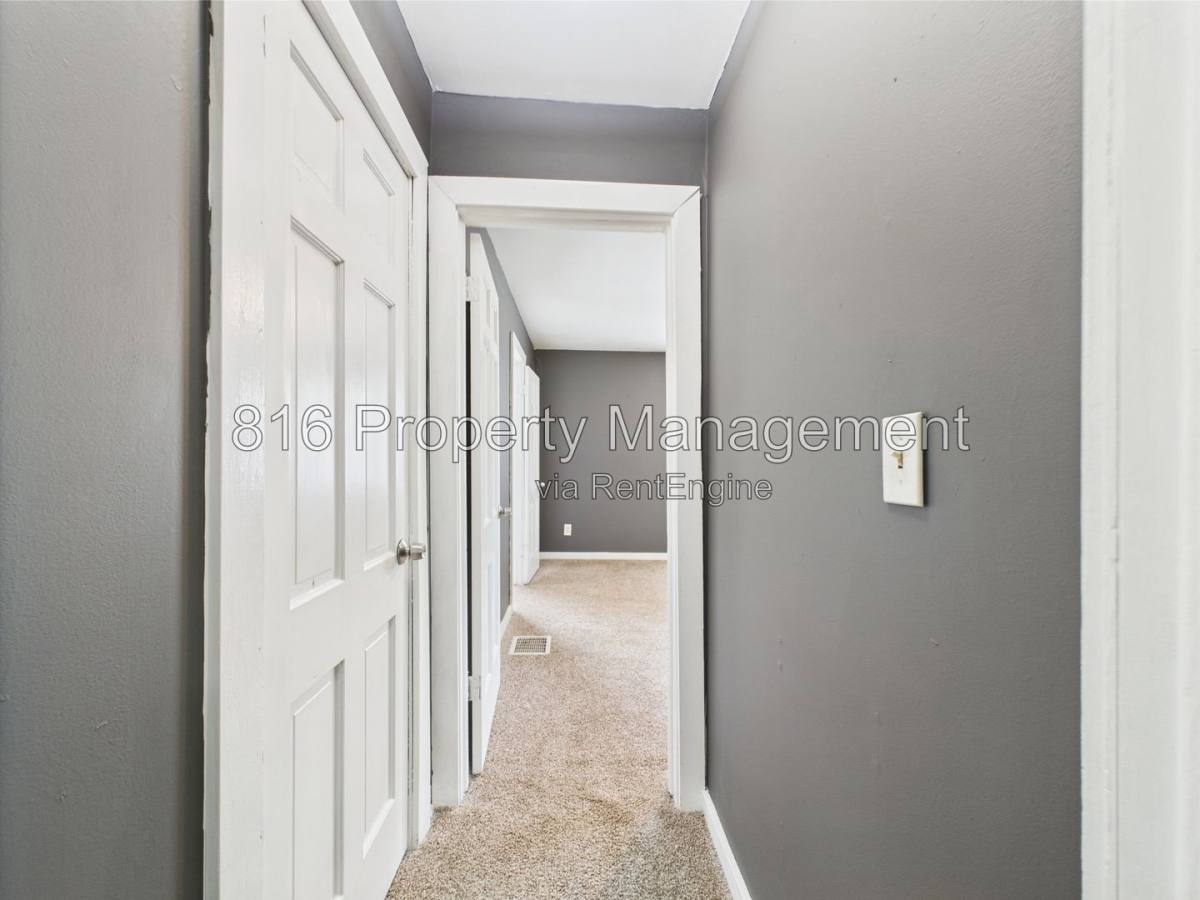 House for rent at 3354 Jackson Ave, Kansas City, MO 64128