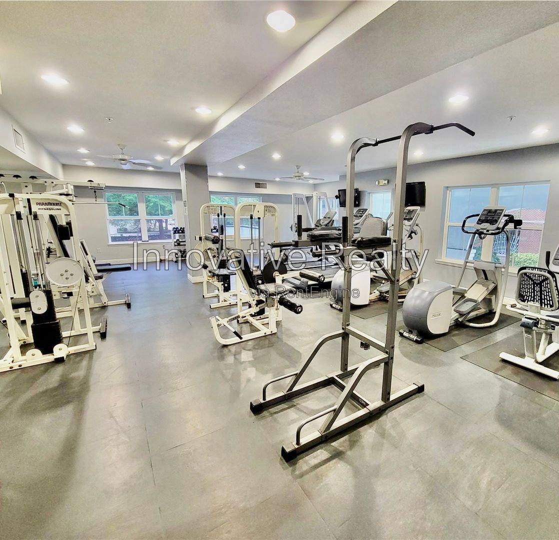 300 E S St #6012, Orlando, FL 32801 - Condo for Rent - Image 16