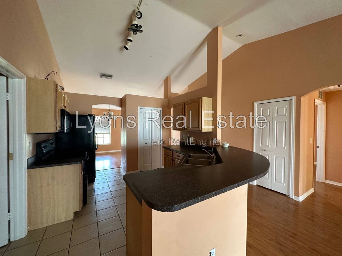 House for rent at 613 NW 7th Ave, Cape Coral, FL 33993